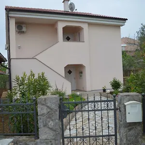 Appartamento Appartments Dobby, Vrh (Krk)