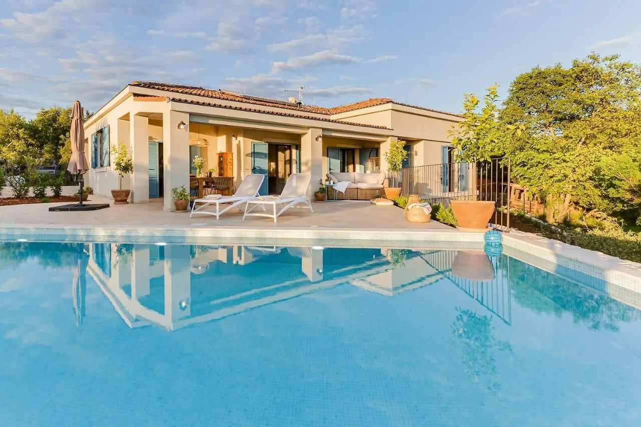 Beautiful Villa Casa Materossa Vrh
